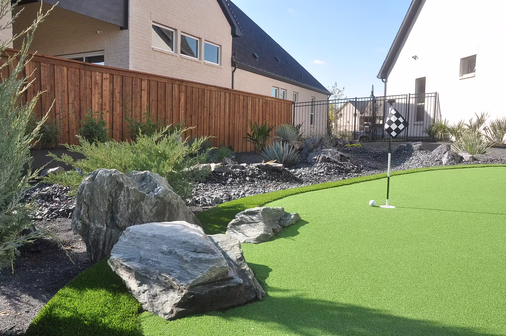 Obsidian — Arlington, TX, view 5