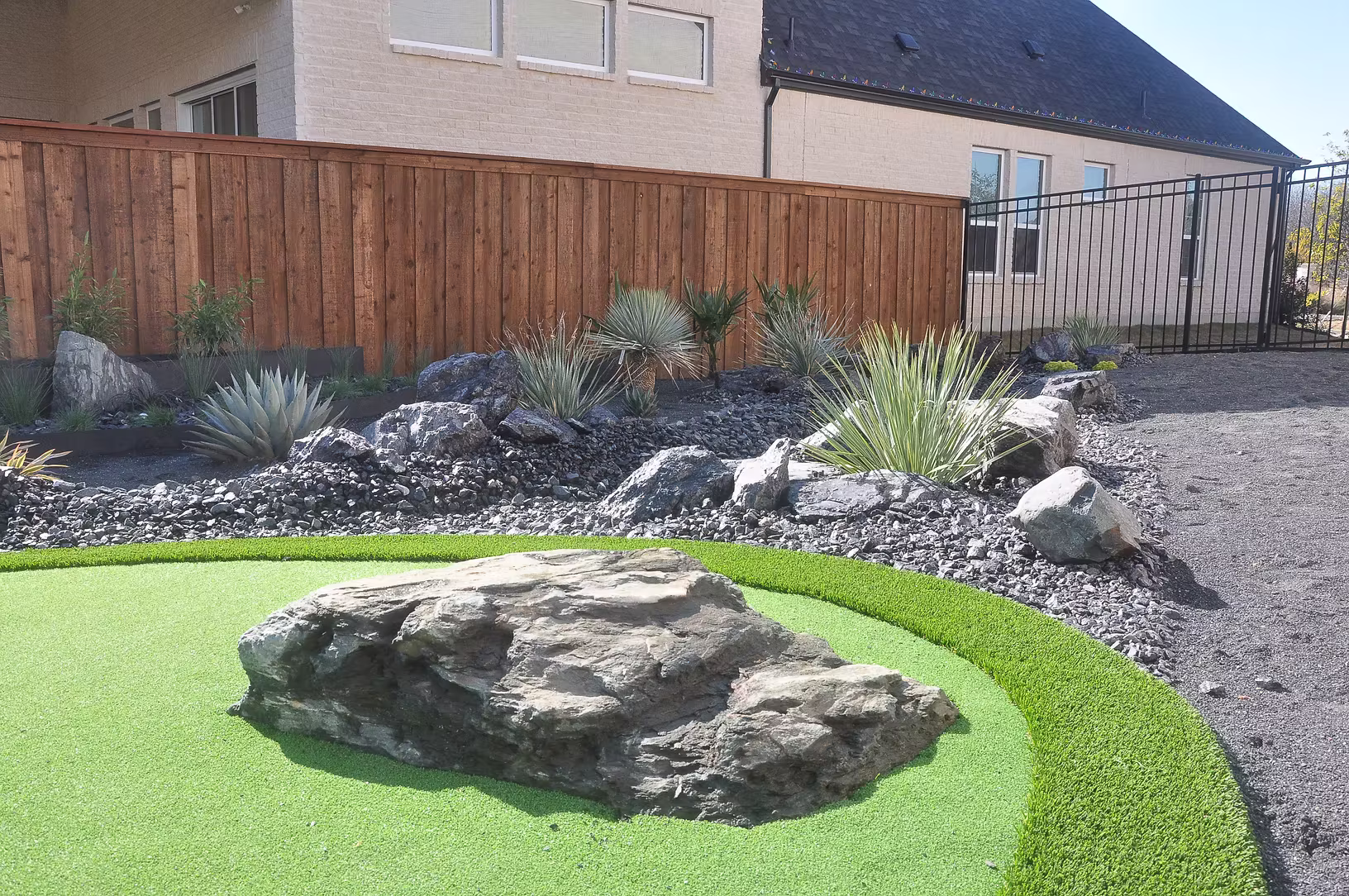 Obsidian — Arlington, TX, view 6